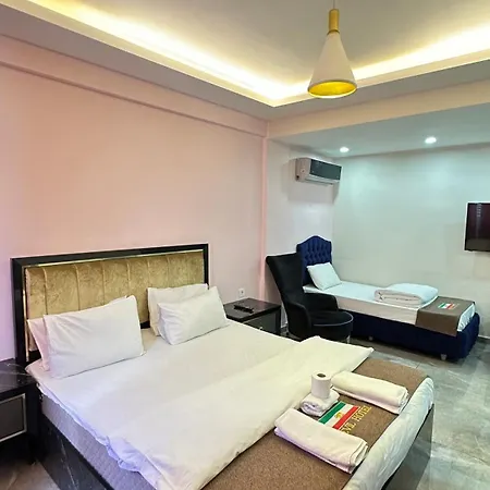 Sevil New Aparthotel