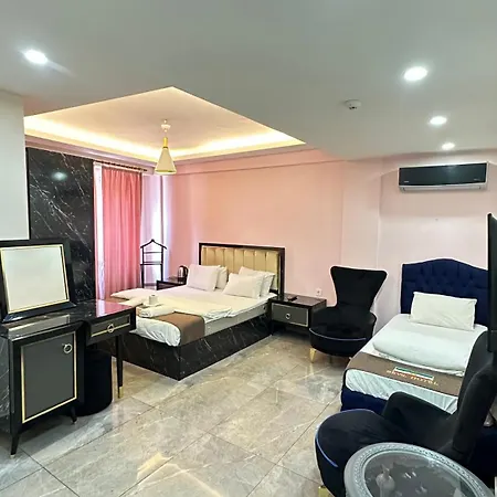 Sevil New Aparthotel