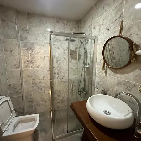 Aparthotel Sevil New *